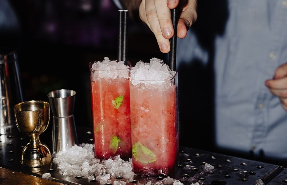 Cocktailkurser i aalborg helmuth bar