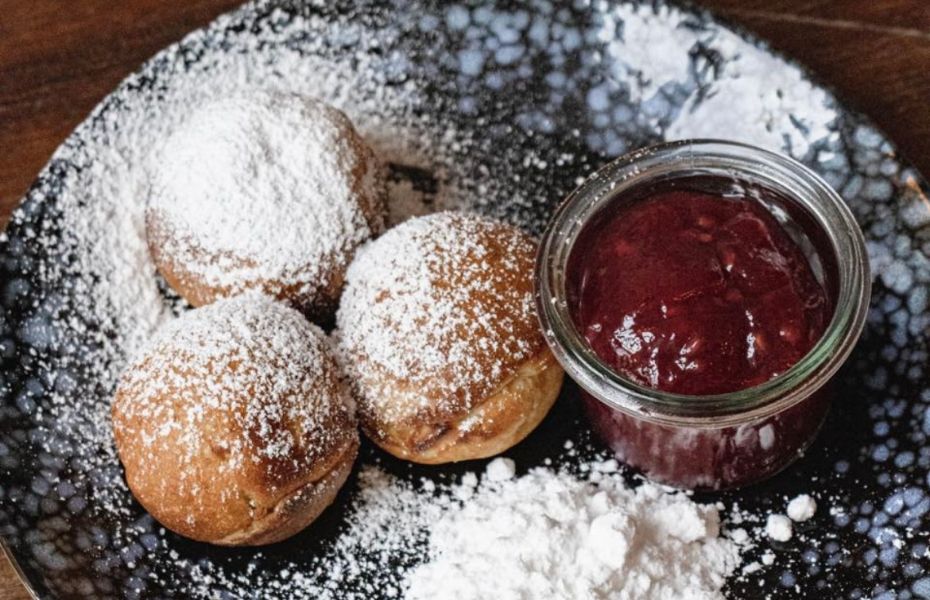 Fru Søgaard (Gløgg og æbleskiver i Aalborg)