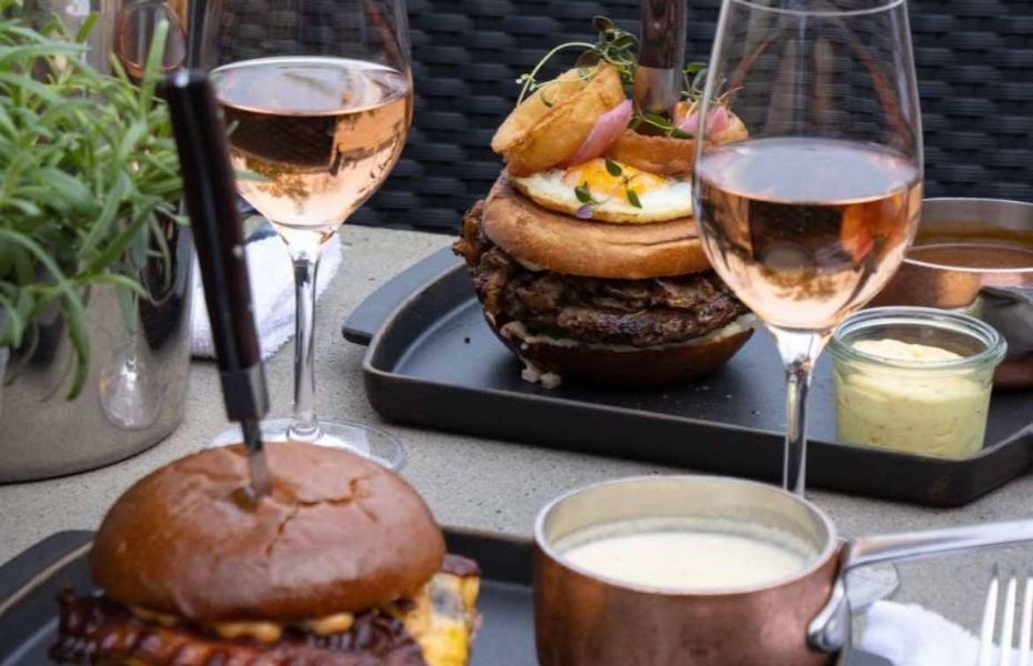 Bistro V (Udeservering i Aalborg)