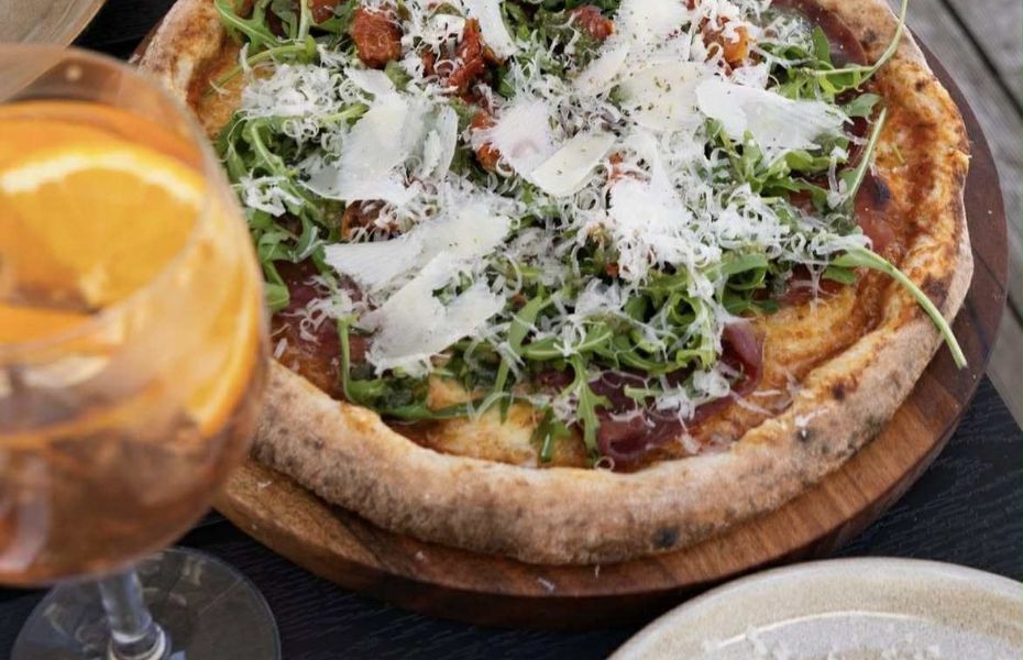 Guys Pizza