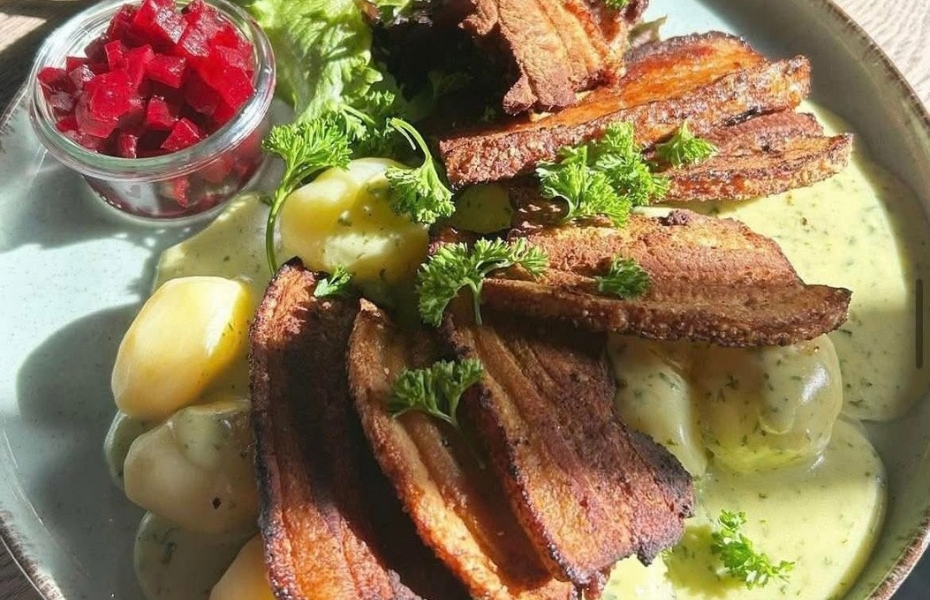stægt flæsk i aalborg hos cafe frederiksberg