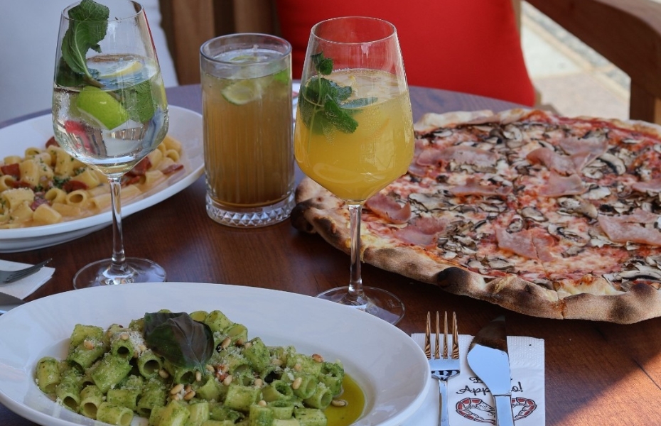 L'Osteria pasta og pizza