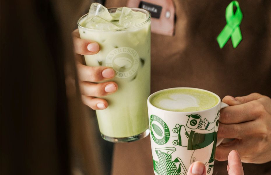 Espresso House matcha latte i Aalborg